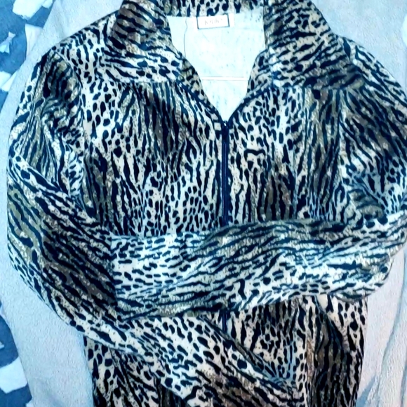 Furry Jacket with Front Full Zip - Picture 3 of 4